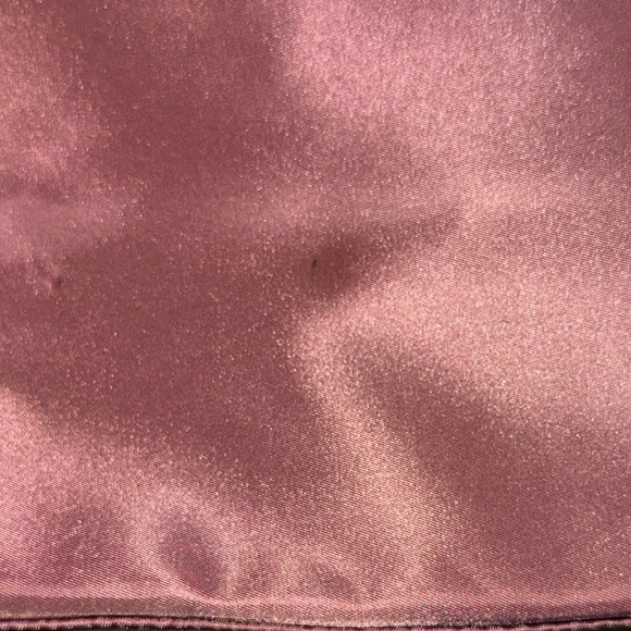 Mia & Tess - Nylon Tote and Cross Body Bag in Dusty Rose - Picture 5 of 12